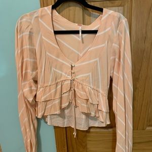 Cute cropped long sleeve